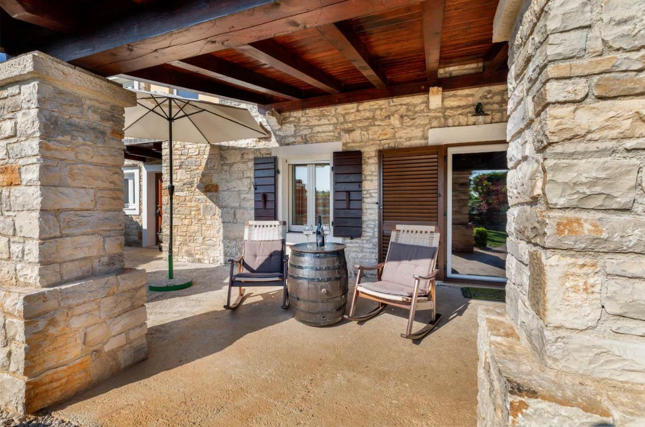 Holiday Home Ana Kanfanar Exterior foto